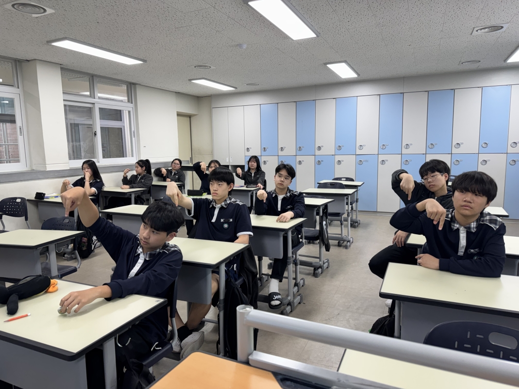 [크기변환]KakaoTalk_20260423_173808031_02.jpg