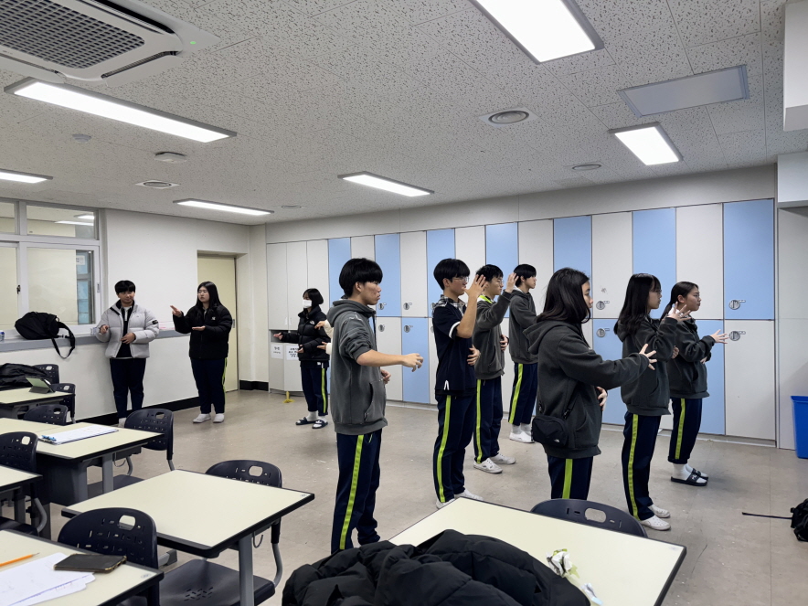 [크기변환]KakaoTalk_20251211_170800788_04.jpg